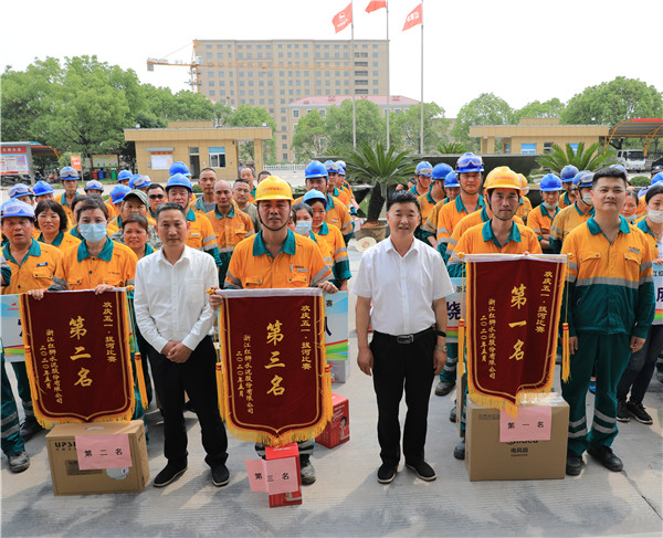 蘭溪Lewin乐玩組織拔河比賽